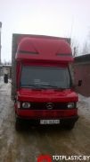 Mercedes-207308410-7