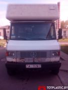 Mercedes-508609Vario-front-1